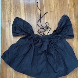 Saint Art cute black off the shoulder top, tie to make a fitted waist.. Size S